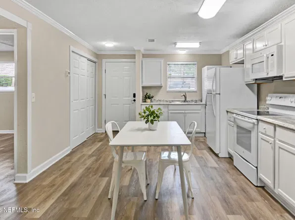 4836 ATLANTIC Boulevard #207, Jacksonville, FL 32207