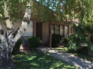 130 Parkshore Cir, Sacramento, CA