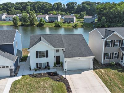 560 Cygnet Lake Dr, Benton Harbor, MI, 49022