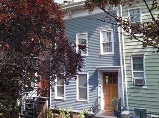 591 Carroll St, Brooklyn, NY 11215