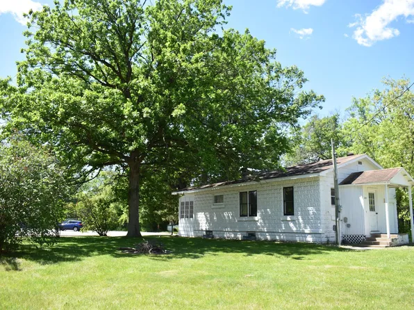 615 Oak St, Crosby, MN 56441