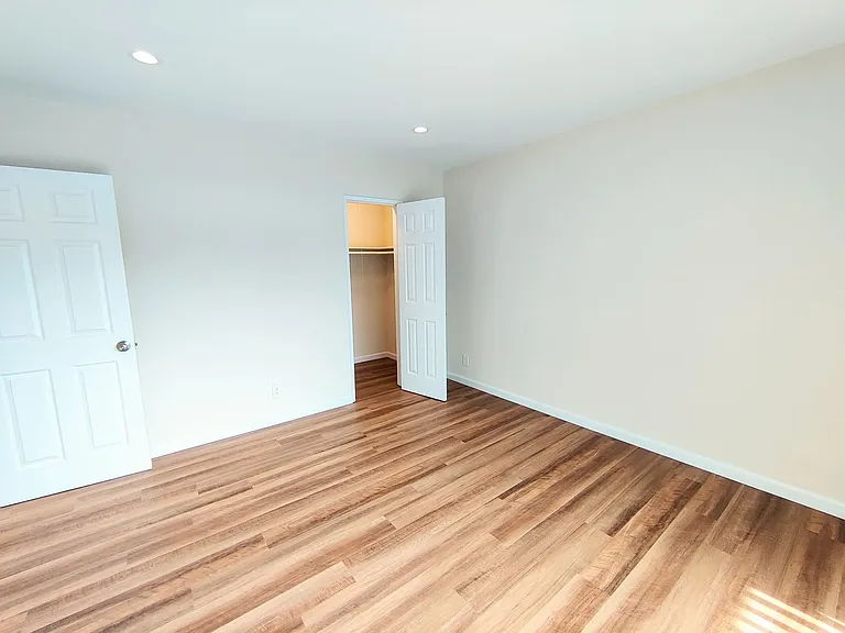 4617 Willis — Photo 37
