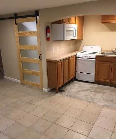 1509 Grand Ave #3 — Photo 3