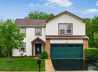 303 Monarch Dr, Pataskala, OH 43062