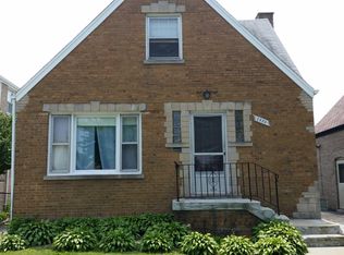 3923 W 83rd St, Chicago, IL 60652