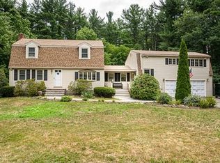26 Saw Mill Dr, Dracut, MA 01826