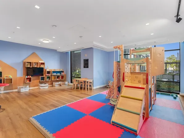 5 Port Imperial Boulevard image 62 of 108