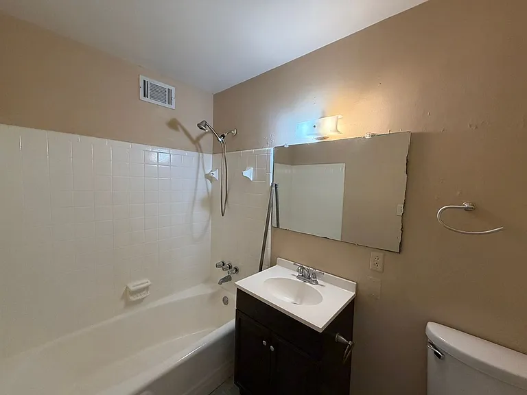 118 Sandy Way — Photo 7