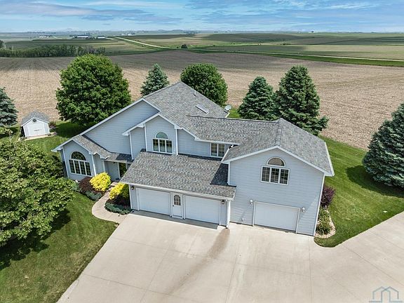3rd image of 315 Kurtz Dr