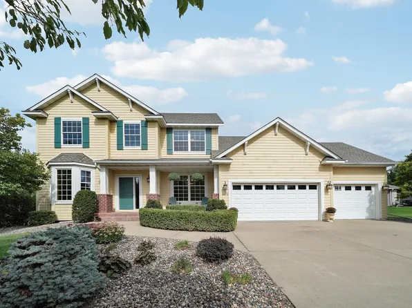 1470 River Shore Dr, Hastings, MN 55033
