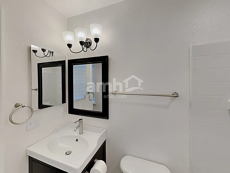 10031 Dillon Cir — Photo 14