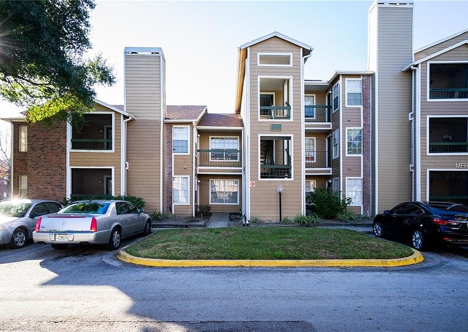 1st image of 4200 Thornbriar Ln APT 206