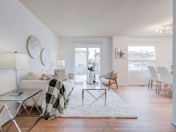 20 Barolo Rd, Toronto, ON M9V 5B1