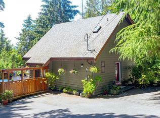 570 Bayview Dr, North Cowichan, BC V9L 5X7