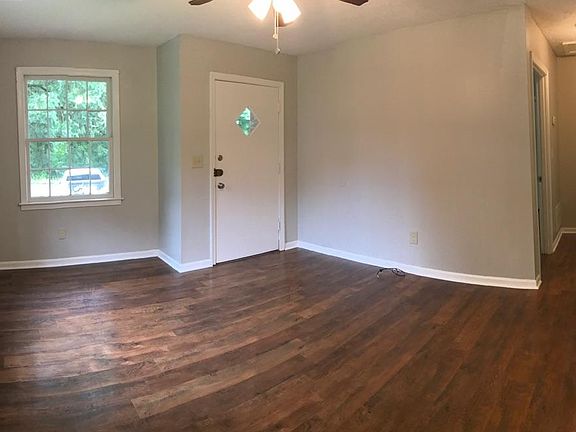 2nd image of 225 Berea Forest Cir