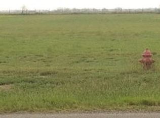 21155 Nixon Rd, Combes, TX 78550