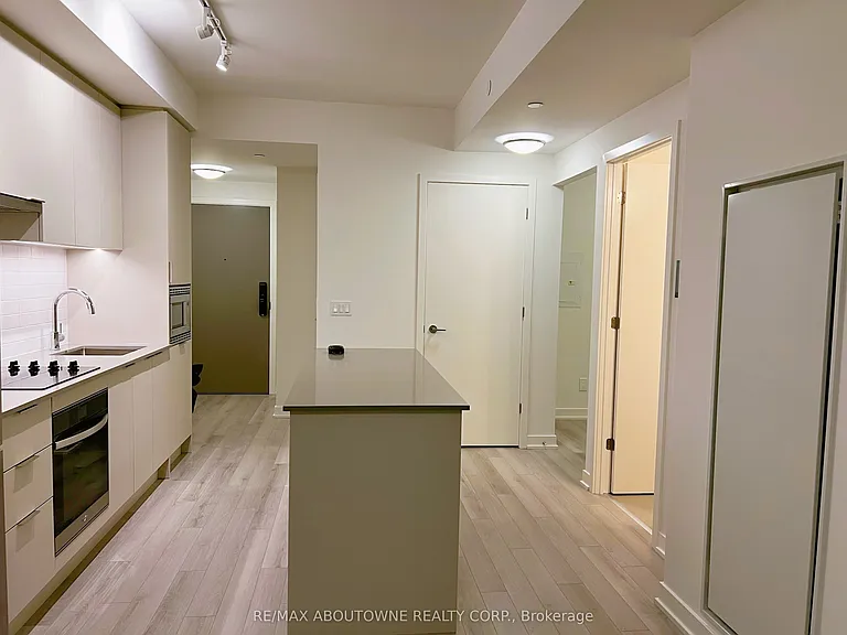 3079 Trafalgar Rd #1405 — Photo 5