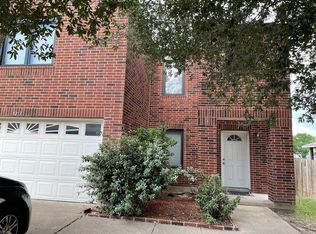 5237 Mathra Dr, Del Valle, TX 78617