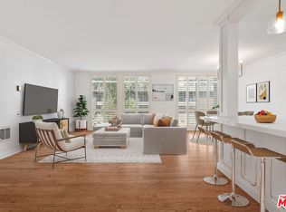 7270 Hillside Ave UNIT 302, Los Angeles, CA 90046