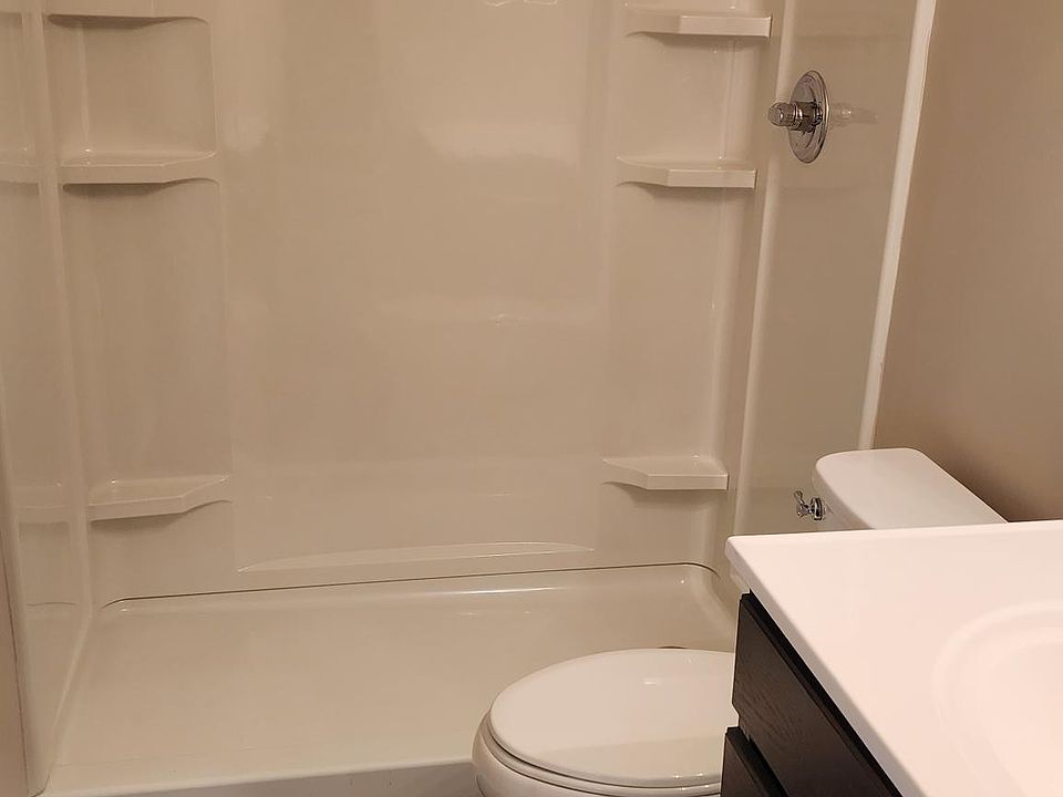 1st Floor Full Bath