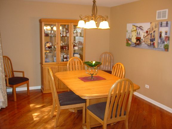 5th image of 15337 Heather Ct