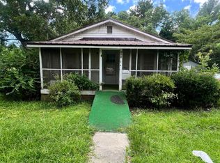 505 W Institute Street, Chadbourn, NC 28431