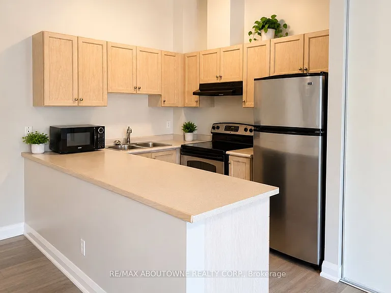 4140 Foxwood Dr #906 — Photo 2