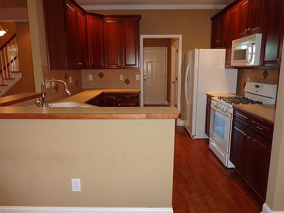 2nd image of 1295 Chippewa Oak Dr #0