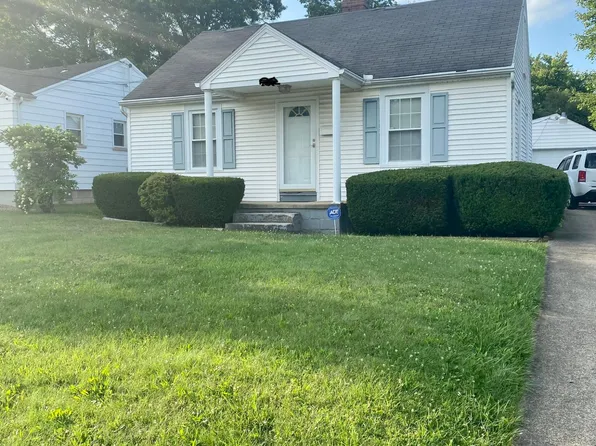 1976 Ridgelawn Ave, Youngstown, OH 44509