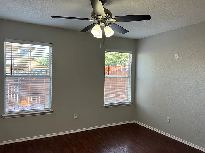 10239 Blackjack Oaks Dr — Photo 15