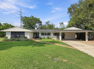 740 W Claude St, Lake Charles, LA 70605