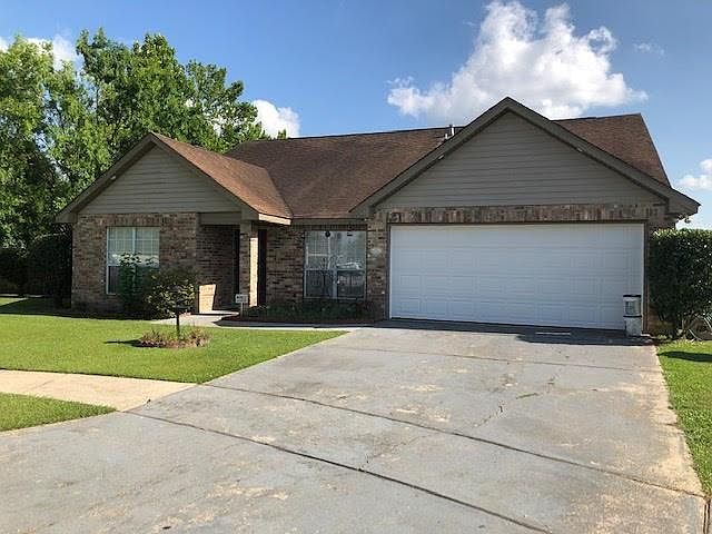 1st image of 625 Mayflower Ct