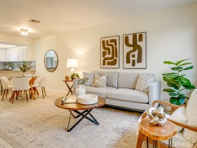 305 E Valencia Ave APT R, Burbank, CA, 91502
