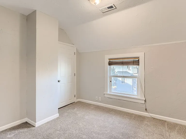 1839 Grove St — Photo 20