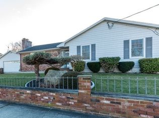 86 Potter St, Dartmouth, MA 02748