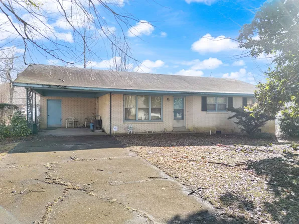 310 McDonald Dr, Huntingdon, TN 38344