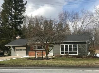 6853 Ridge Rd, North Tonawanda, NY 14094