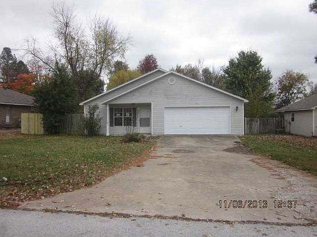 1st image of 906 E Longview Dr