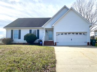 1786 Ammons Dr, Clemmons, NC 27012