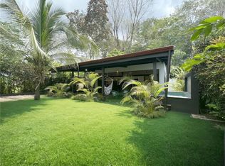 520 Garcias St #C, Aurora, IL 60504