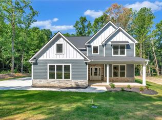 221 Fox Trl, Anderson, SC 29621