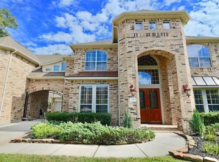 31 W Cove View Trl, Spring, TX 77389