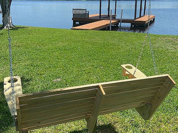 3rd image of 1048 Lake Carrie Dr