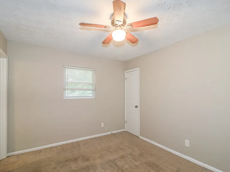 106 Belk Rd — Photo 15