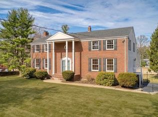 12 Rutgers Rd, Andover, MA 01810