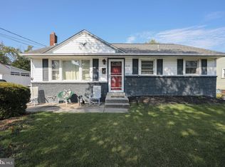 219 N 2nd St, National Park, NJ 08063