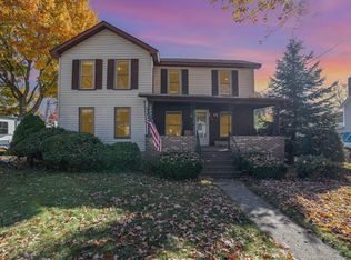 211 S Ithaca St, Ithaca, MI 48847