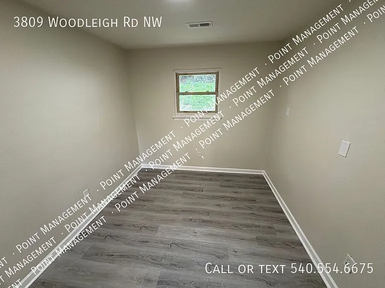 3809 Woodleigh Rd NW — Photo 18