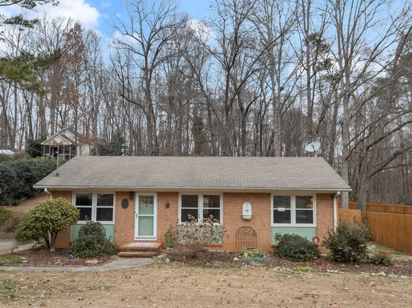 2208 Lawrence Dr, Raleigh, NC 27603