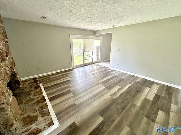 4th image of 9024 Mahogany Row #A